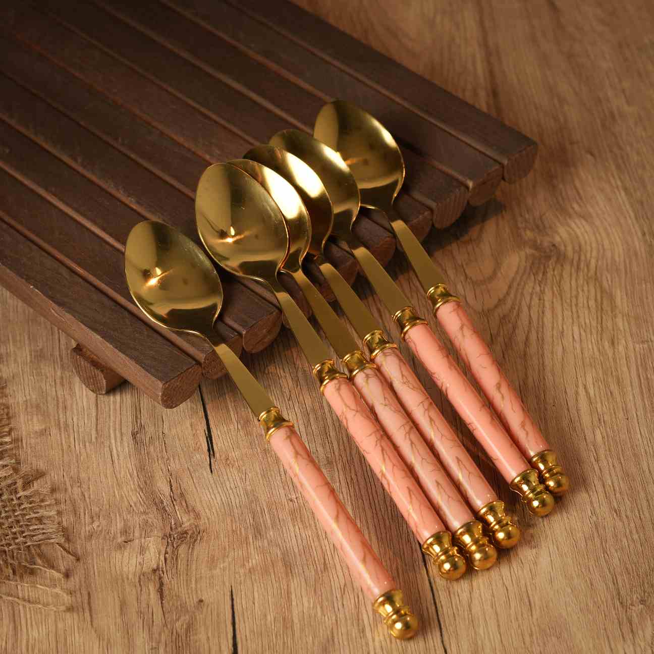 Premium 24-Piece Gold & Dusty Pink Marble Flatware Cutlery Set with Gift Box 1
